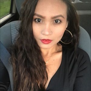 Meet your Posher, Gina